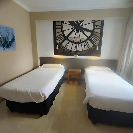 Konukevi Mar Del Plata (adults Only) 2*