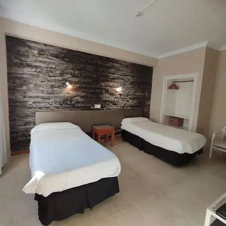 Konukevi Mar Del Plata (adults Only) 2*