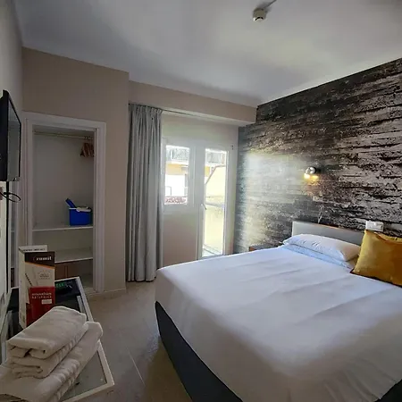 Mar Del Plata (adults Only)