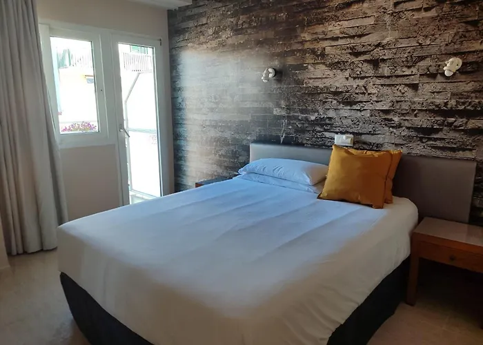 Mar Del Plata (adults Only) Bed & Breakfast 2*